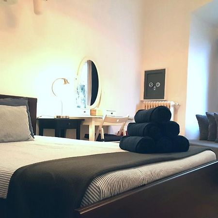 Lollipop Flats City Centre Deluxe Suite مدريد المظهر الخارجي الصورة