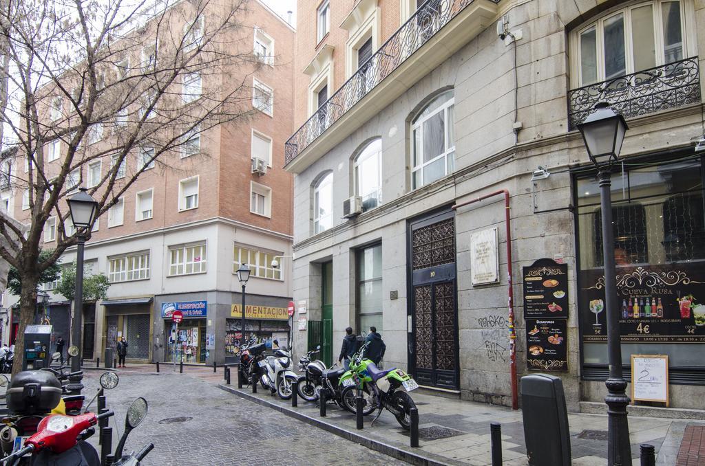 Lollipop Flats City Centre Deluxe Suite مدريد المظهر الخارجي الصورة