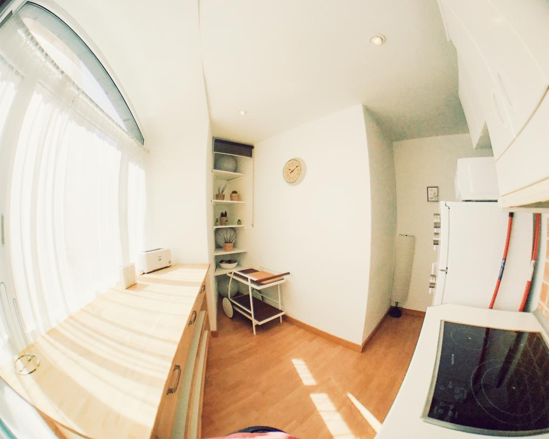 Lollipop Flats City Centre Deluxe Suite مدريد المظهر الخارجي الصورة